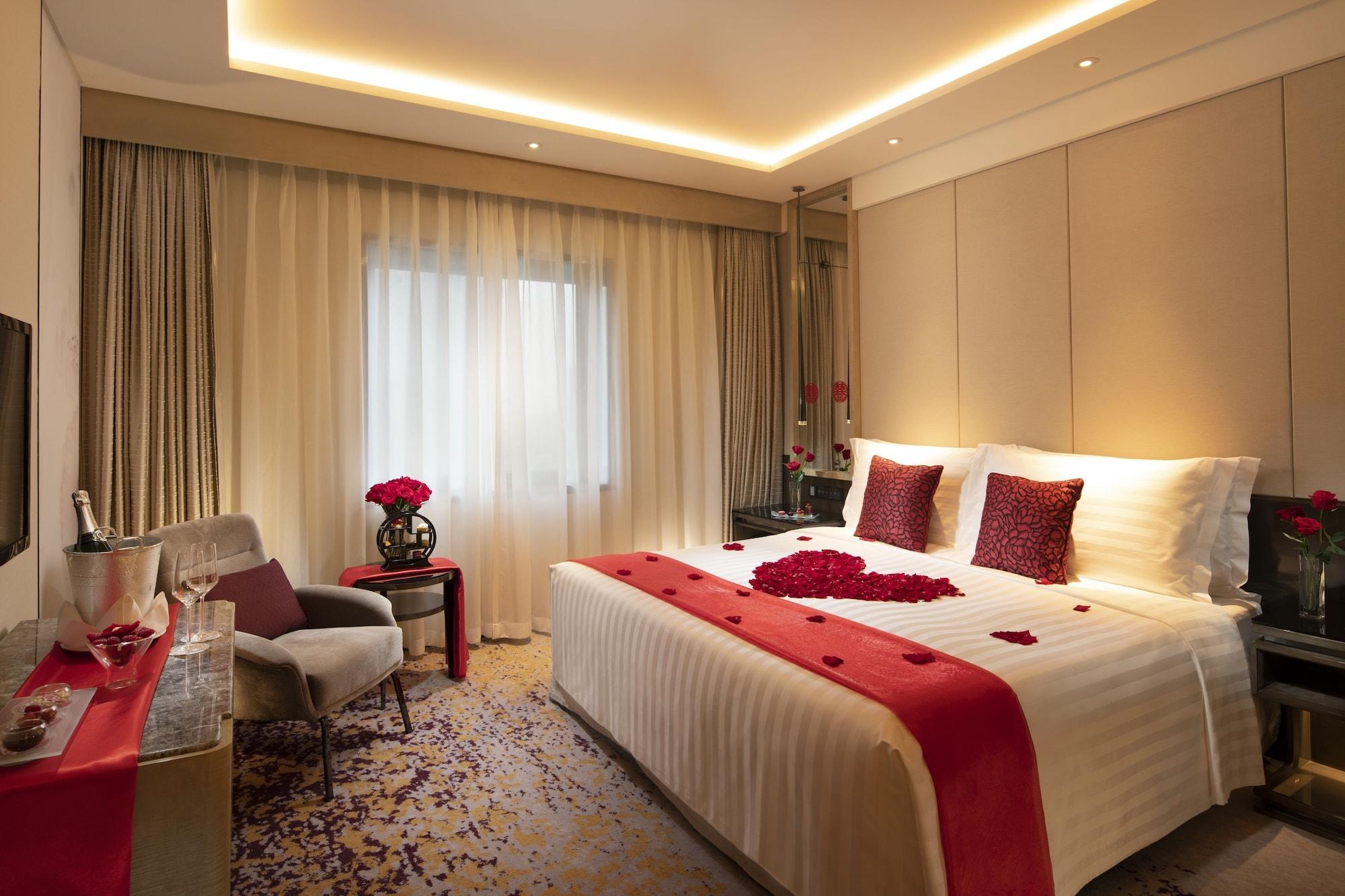 Kempinski Yansha Center Hotel