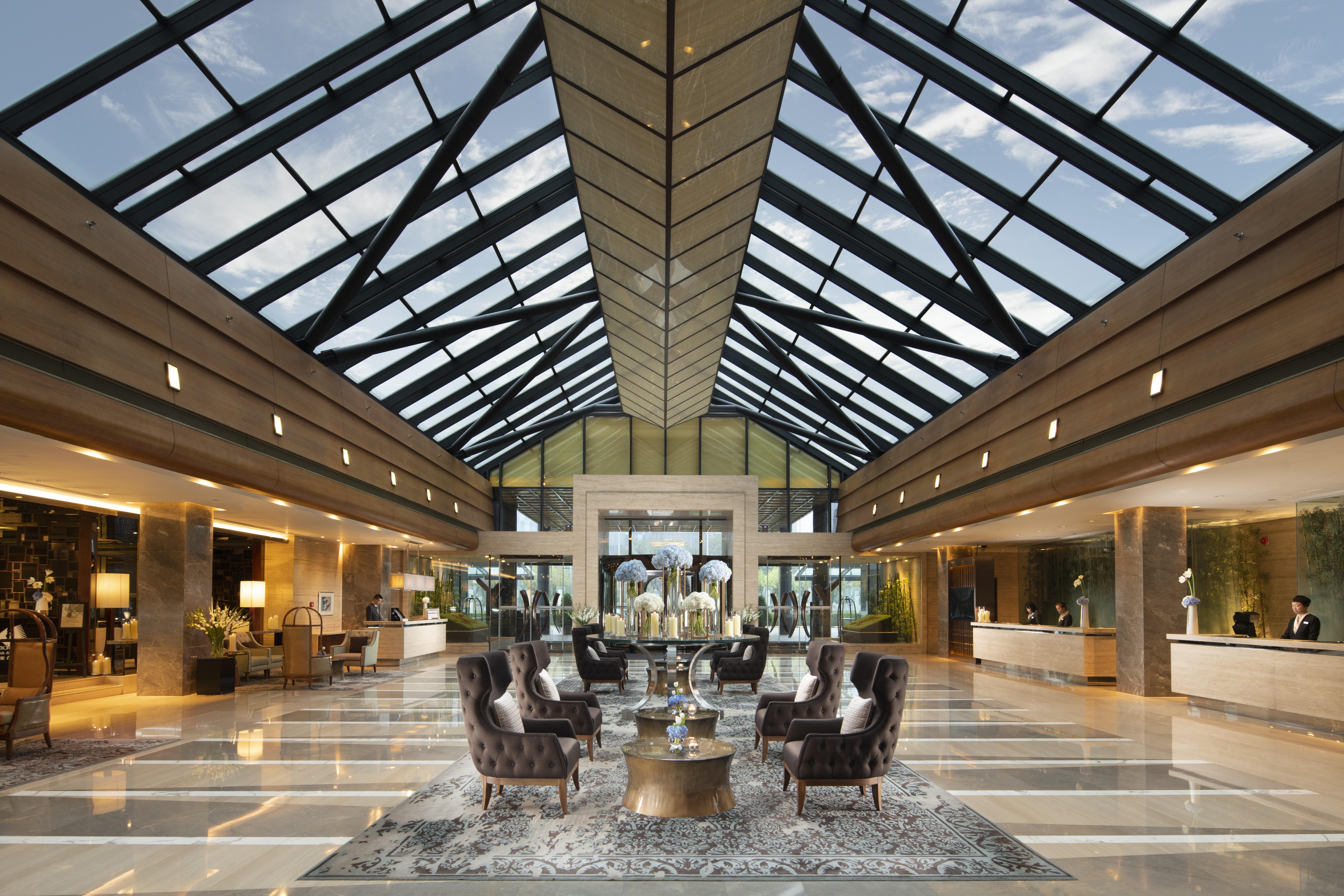 Kempinski Yansha Center Hotel 5*